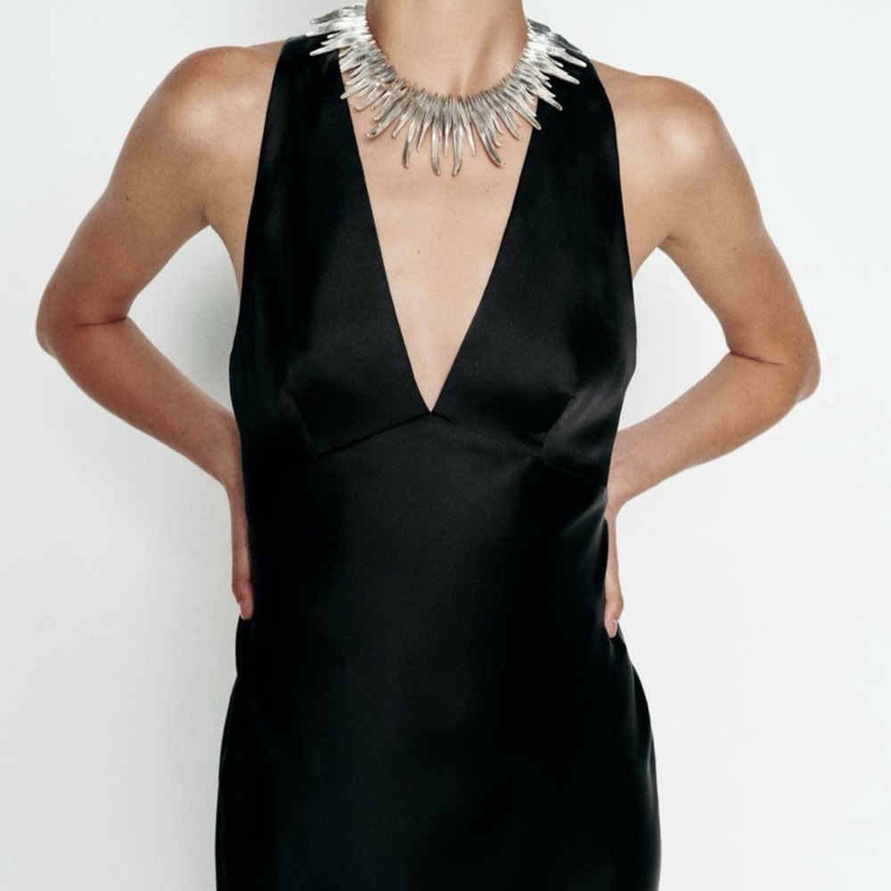 NWT Zara V-Neck Satin Effect Open Back Midi Dress - Picture 2 of 7